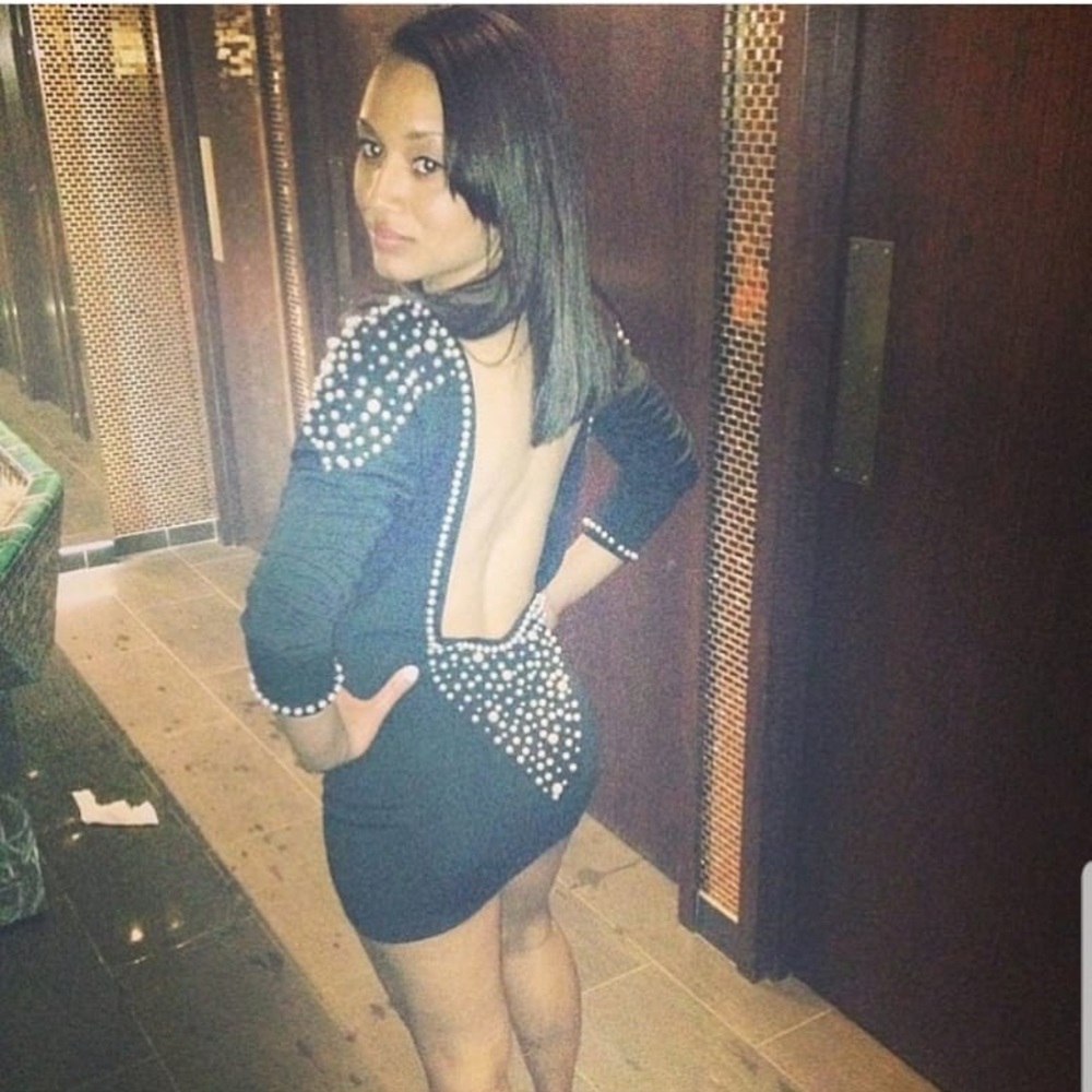 Backless Pearl dress